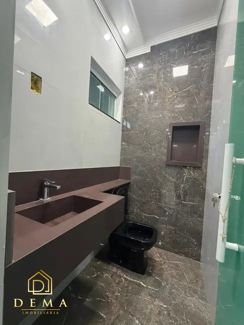 Foto 11 de Casa à venda em Toledo - PR