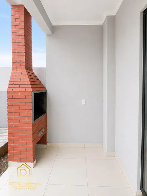 Foto 10 de Casa à venda em Jardim Coopagro, Toledo - PR