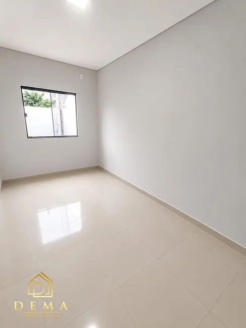 Foto 6 de Casa à venda em Jardim Coopagro, Toledo - PR