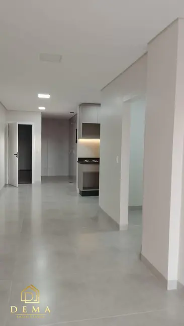 Foto 12 de Apartamento para alugar em Jardim Gisela, Toledo - PR