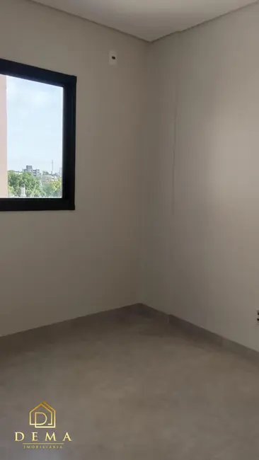 Foto 10 de Apartamento para alugar em Jardim Gisela, Toledo - PR
