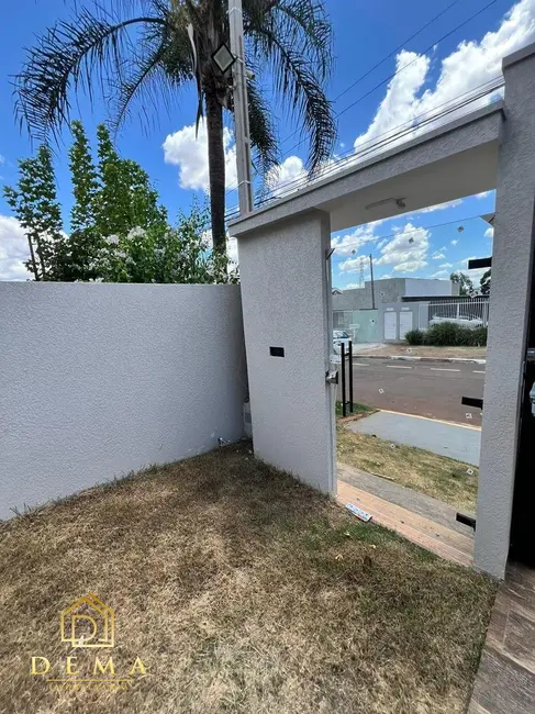 Foto 11 de Casa para alugar em Jardim Pancera, Toledo - PR