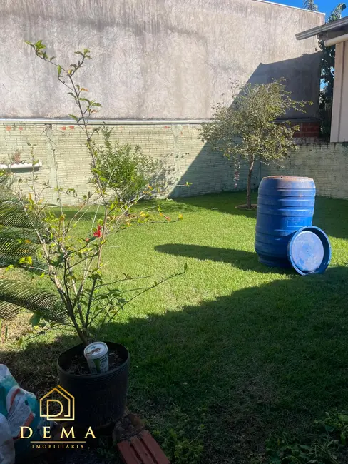 Foto 3 de Casa à venda em Jardim Gisela, Toledo - PR