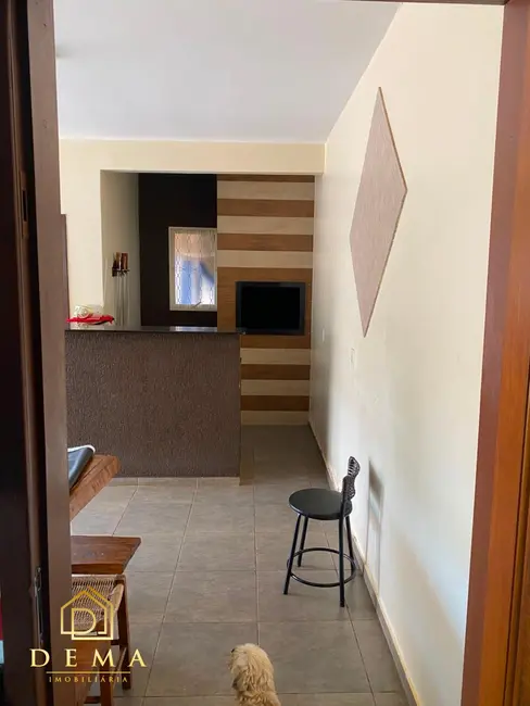 Foto 4 de Apartamento à venda em Jardim Gisela, Toledo - PR