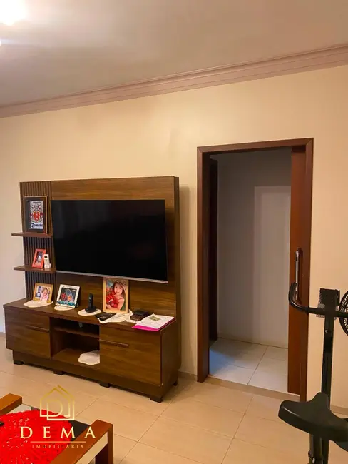Foto 14 de Apartamento à venda em Jardim Gisela, Toledo - PR