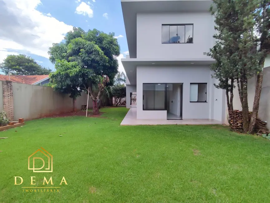 Foto 15 de Sobrado à venda, 152m2 em Jardim Gisela, Toledo - PR