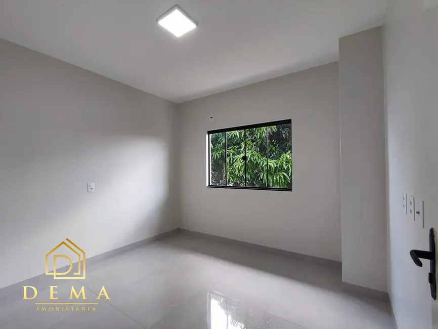 Foto 6 de Sobrado à venda, 152m2 em Jardim Gisela, Toledo - PR