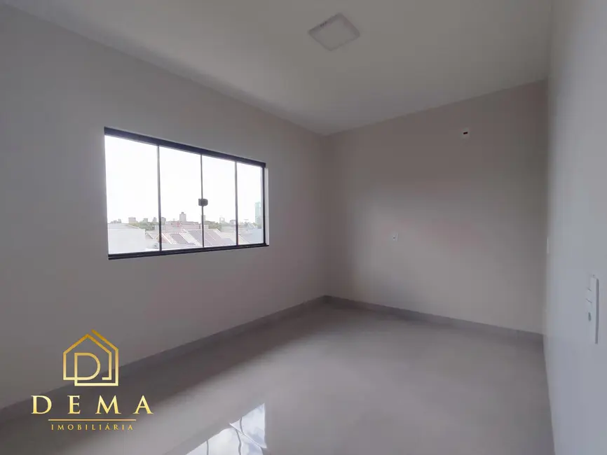 Foto 5 de Sobrado à venda, 152m2 em Jardim Gisela, Toledo - PR