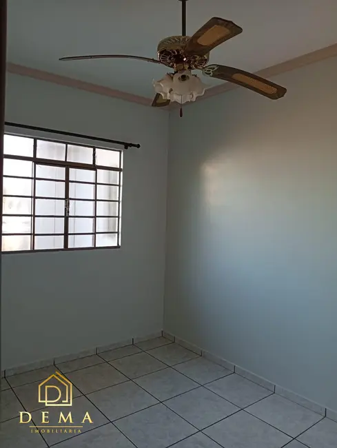 Casa à venda, 169m2 em Jardim Gisela, Toledo - PR - imagem 4 Foto 4 de Casa à venda, 169m2 em Jardim Gisela, Toledo - PR