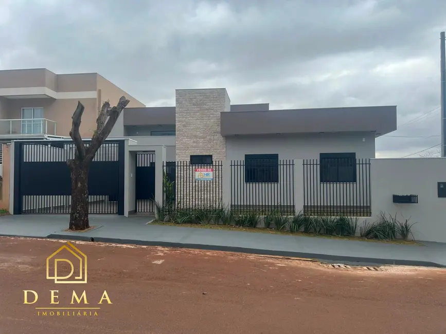 Foto 1 de Casa à venda, 90m2 em Tocantins, Toledo - PR
