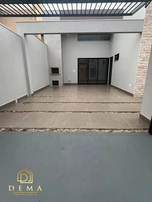Foto 2 de Casa à venda, 90m2 em Tocantins, Toledo - PR