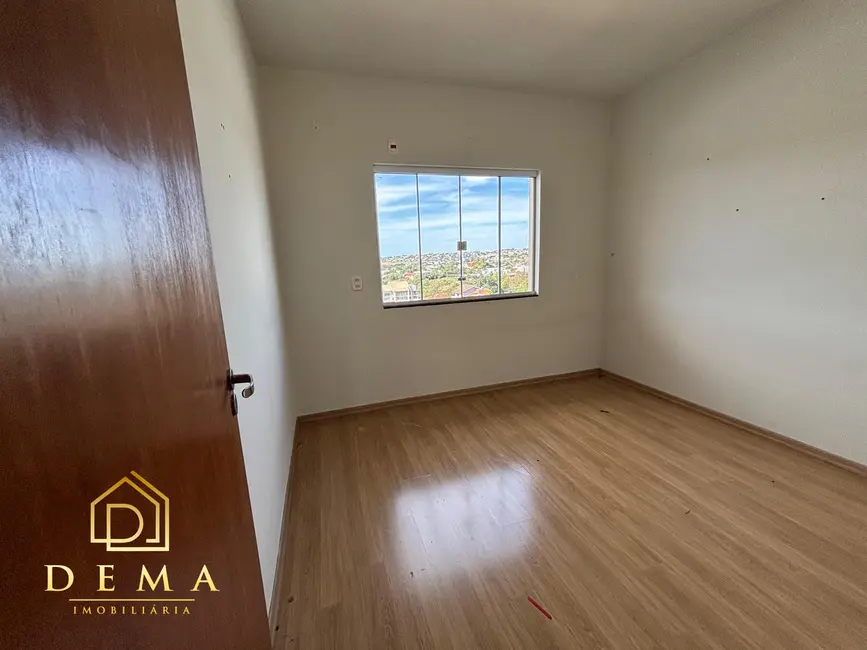 Sobrado à venda, 126m2 em Centro, Toledo - PR - imagem 4 Foto 4 de Sobrado à venda, 126m2 em Centro, Toledo - PR