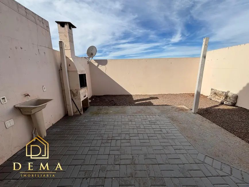 Foto 16 de Sobrado à venda, 126m2 em Centro, Toledo - PR