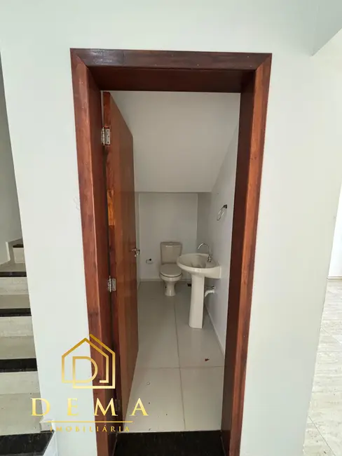 Foto 11 de Sobrado à venda, 126m2 em Centro, Toledo - PR
