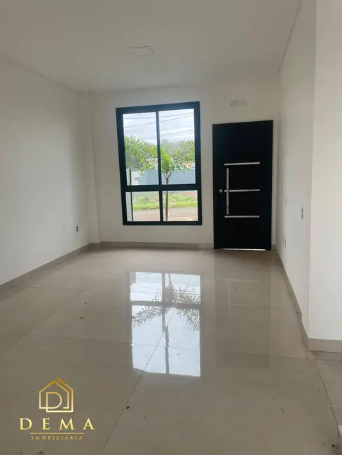 Foto 2 de Sobrado à venda, 164m2 em Vila Industrial, Toledo - PR