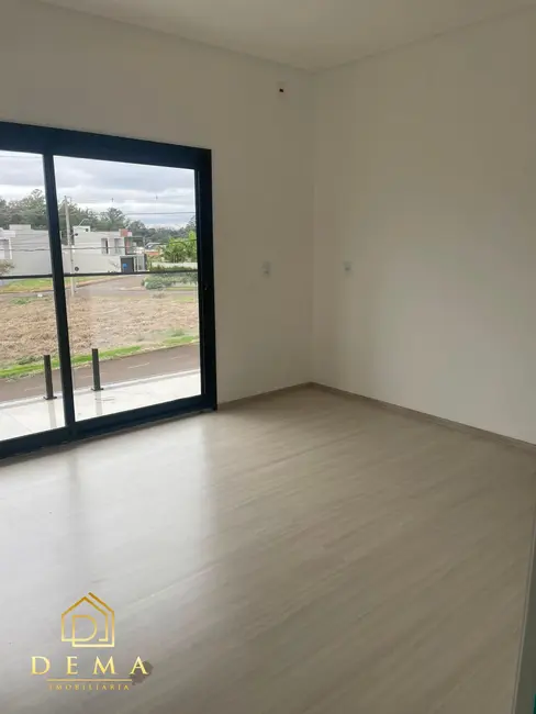 Foto 5 de Sobrado à venda, 164m2 em Vila Industrial, Toledo - PR