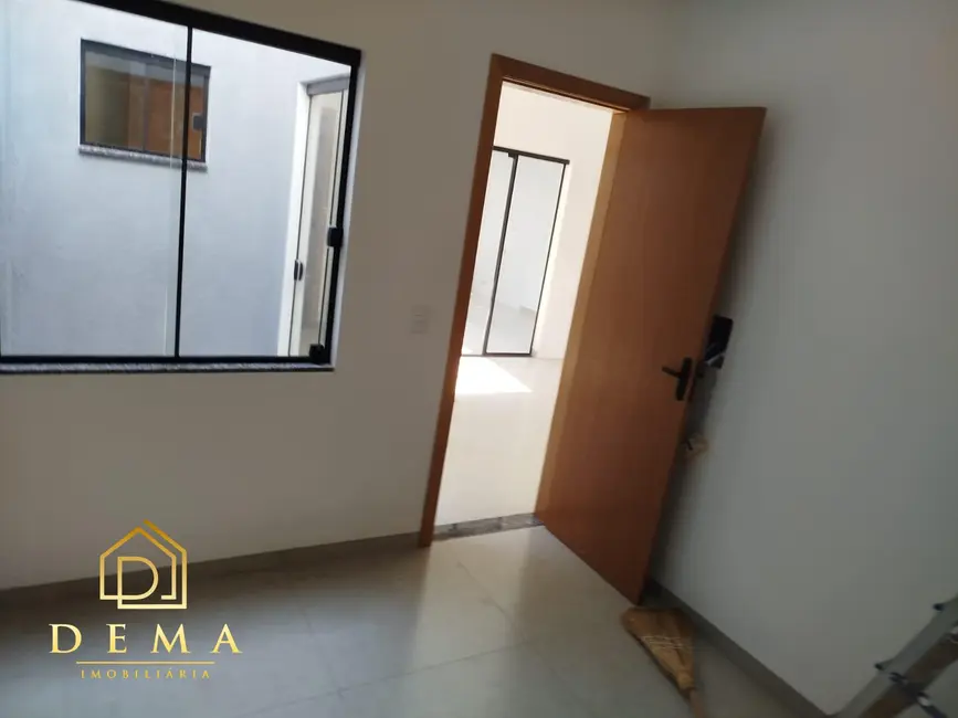 Foto 13 de Casa à venda, 82m2 em Toledo - PR