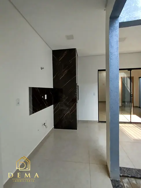 Foto 11 de Casa à venda, 82m2 em Toledo - PR