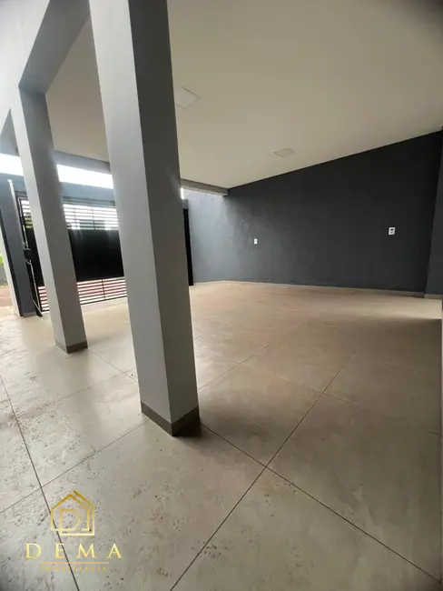 Foto 3 de Sobrado à venda e para alugar, 136m2 em Centro, Toledo - PR