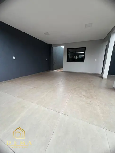 Sobrado à venda e para alugar, 136m2 em Centro, Toledo - PR - imagem 4 Foto 4 de Sobrado à venda e para alugar, 136m2 em Centro, Toledo - PR