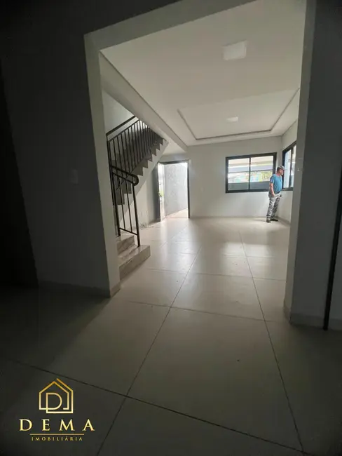 Foto 5 de Sobrado à venda e para alugar, 136m2 em Centro, Toledo - PR