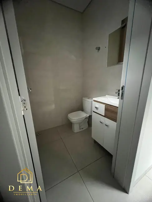 Foto 8 de Sobrado à venda e para alugar, 136m2 em Centro, Toledo - PR