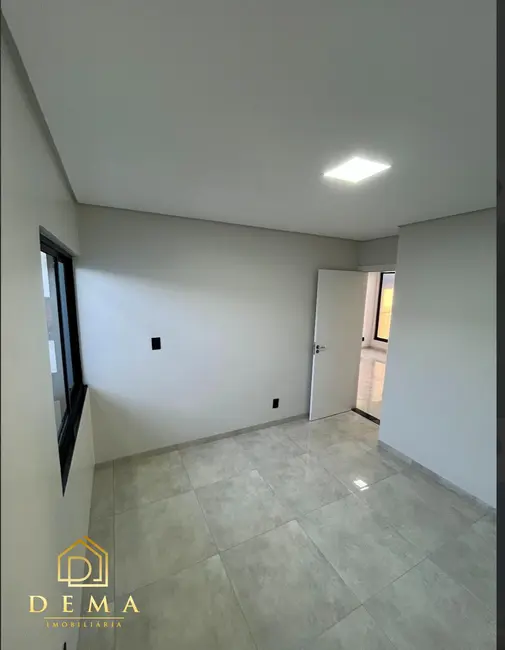 Foto 7 de Casa à venda em Toledo - PR