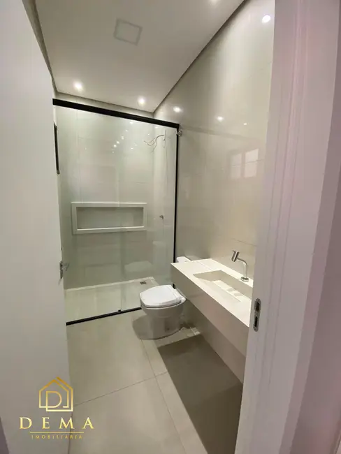 Casa à venda, 139m2 em Toledo - PR - imagem 9 Foto 9 de Casa à venda, 139m2 em Toledo - PR