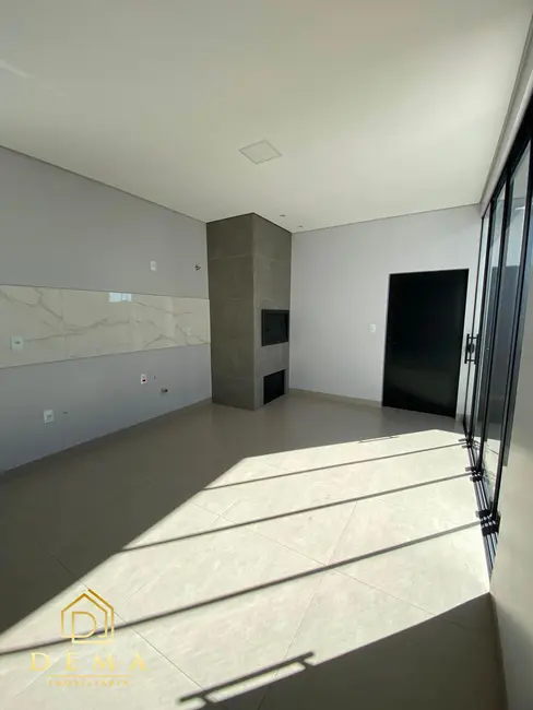 Casa à venda, 139m2 em Toledo - PR - imagem 6 Foto 6 de Casa à venda, 139m2 em Toledo - PR