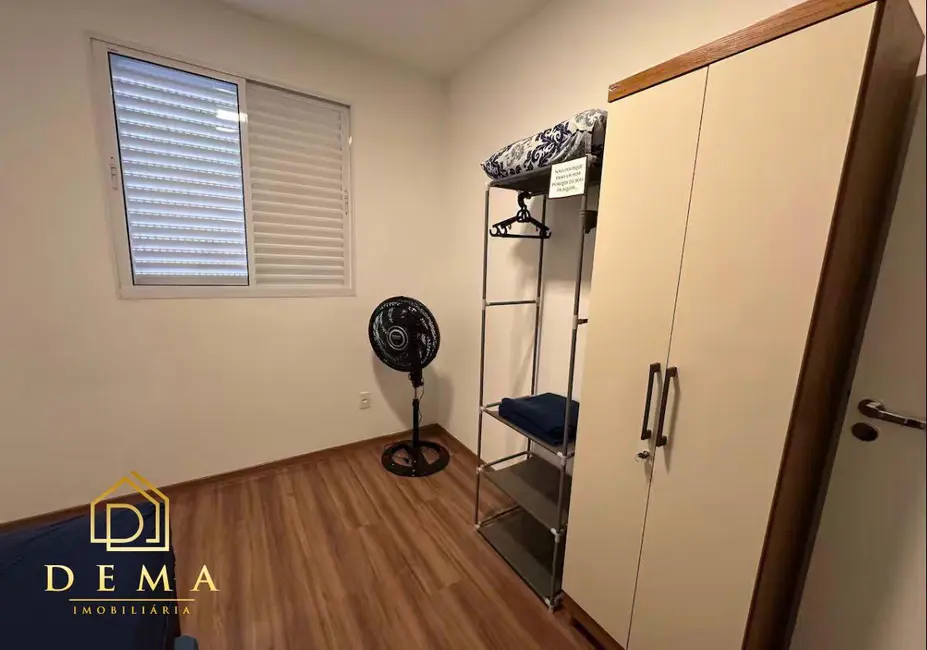 Foto 11 de Apartamento à venda, 45m2 em Vila Industrial, Toledo - PR