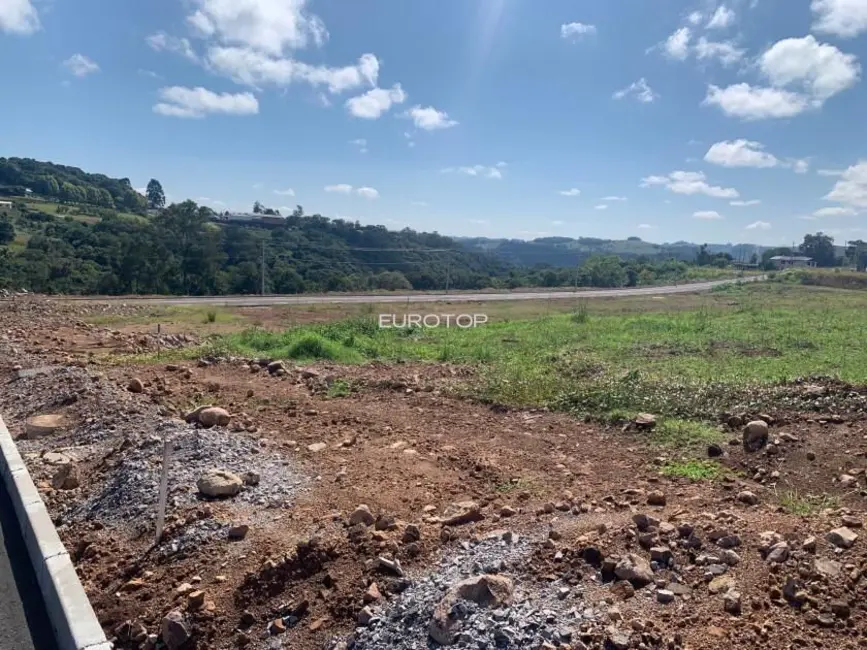 Foto 2 de Terreno / Lote à venda, 1050m2 em Salgado, Bento Goncalves - RS