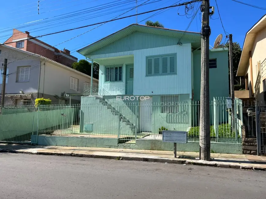 Foto 1 de Casa com 5 quartos à venda, 160m2 em Jardim Glória, Bento Goncalves - RS