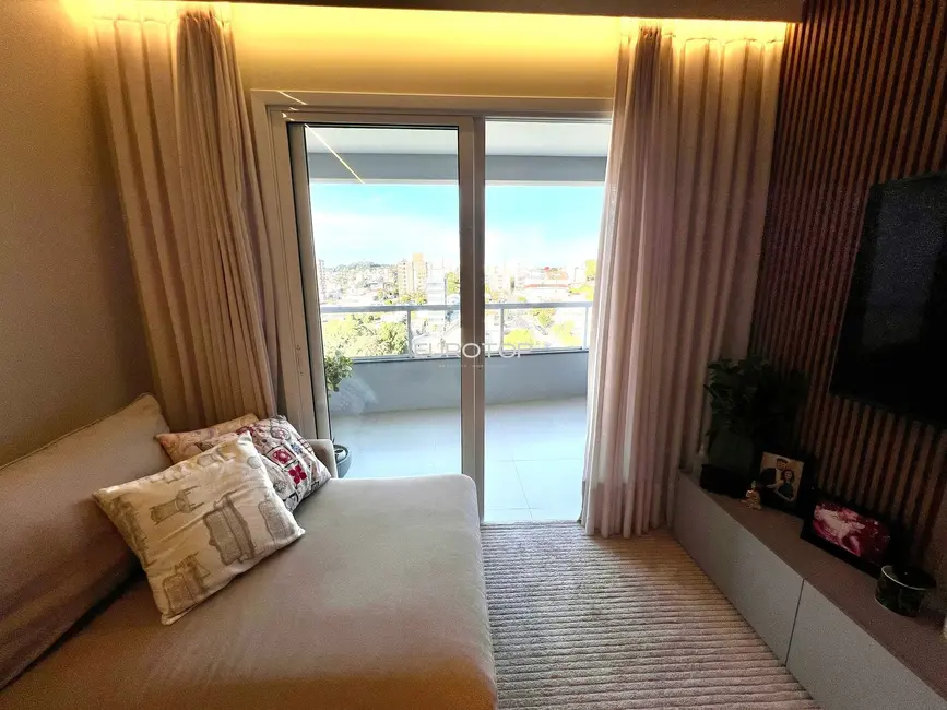 Apartamento com 3 quartos à venda, 110m2 em Progresso, Bento Goncalves - RS - imagem 4 Foto 4 de Apartamento com 3 quartos à venda, 110m2 em Progresso, Bento Goncalves - RS