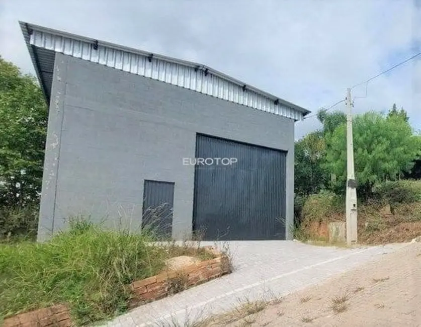 Foto 1 de Armazém / Galpão com 1 quarto à venda, 122m2 em Vila Nova, Bento Goncalves - RS