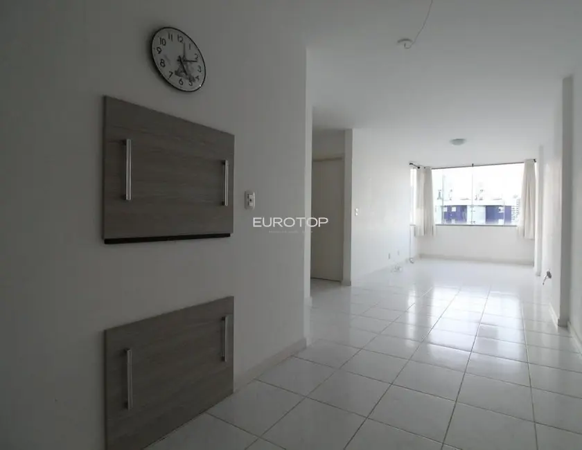 Foto 1 de Apartamento com 2 quartos à venda, 63m2 em Centro, Bento Goncalves - RS