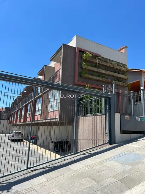 Foto 2 de Sobrado com 2 quartos à venda, 92m2 em Santa Marta, Bento Goncalves - RS