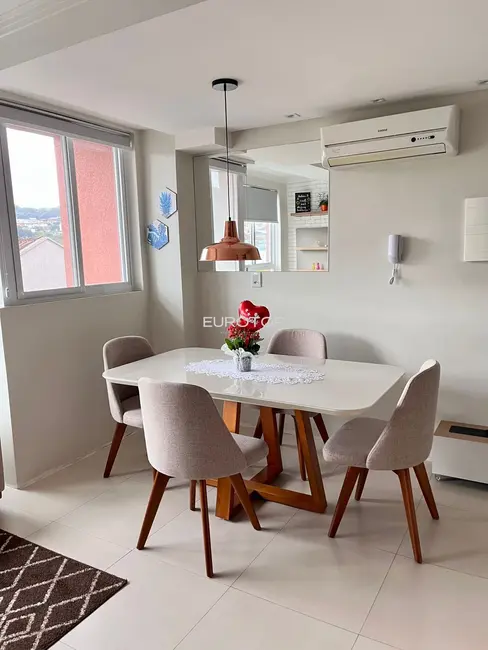 Sobrado com 2 quartos à venda, 92m2 em Santa Marta, Bento Goncalves - RS - imagem 4 Foto 4 de Sobrado com 2 quartos à venda, 92m2 em Santa Marta, Bento Goncalves - RS