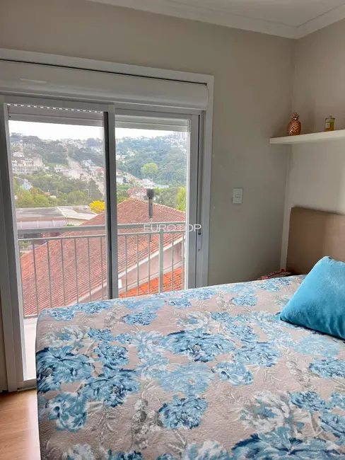 Sobrado com 2 quartos à venda, 92m2 em Santa Marta, Bento Goncalves - RS - imagem 9 Foto 9 de Sobrado com 2 quartos à venda, 92m2 em Santa Marta, Bento Goncalves - RS