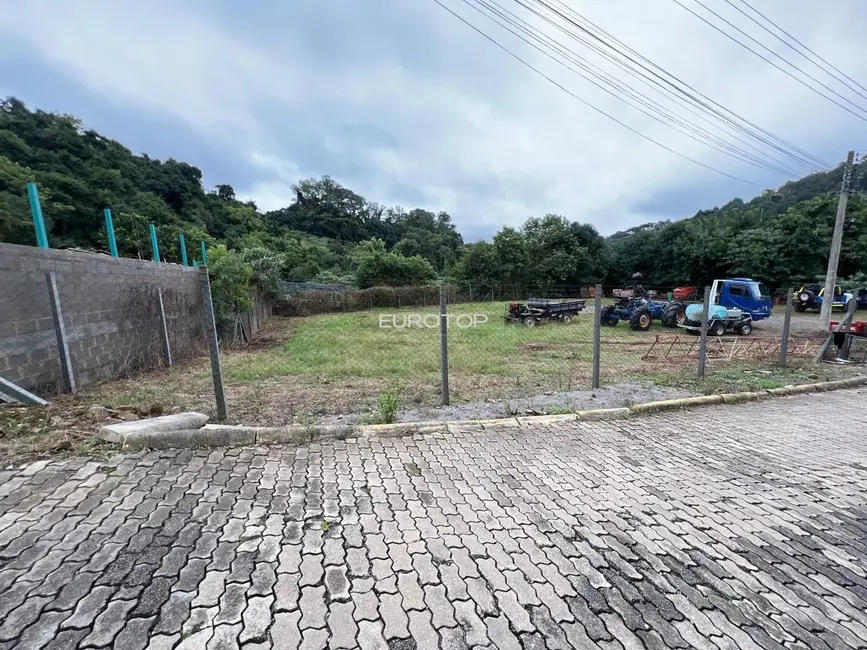 Foto 1 de Terreno / Lote à venda, 2052m2 em Vinosul, Bento Goncalves - RS