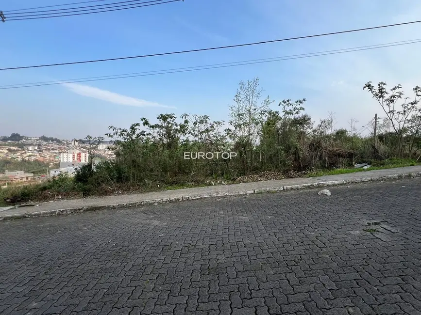 Foto 1 de Terreno / Lote à venda, 429m2 em Universitário, Bento Goncalves - RS