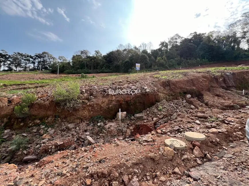 Foto 1 de Terreno / Lote à venda, 240m2 em Caminho da Eulália, Bento Goncalves - RS