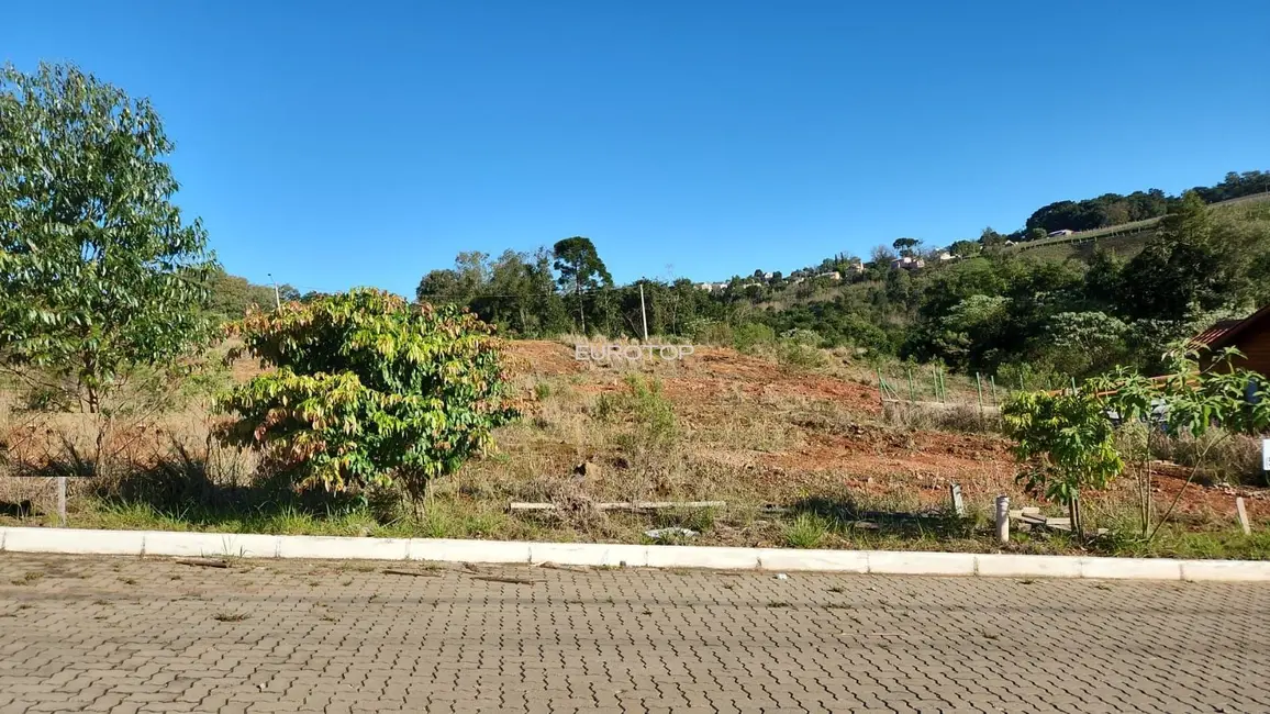 Foto 1 de Terreno / Lote à venda, 469m2 em Centro, Monte Belo Do Sul - RS