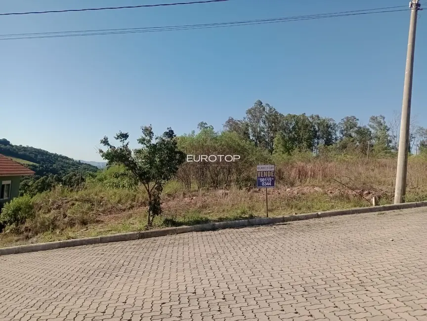 Terreno / Lote à venda, 420m2 em Centro, Monte Belo Do Sul - RS - imagem 1 Foto 1 de Terreno / Lote à venda, 420m2 em Centro, Monte Belo Do Sul - RS