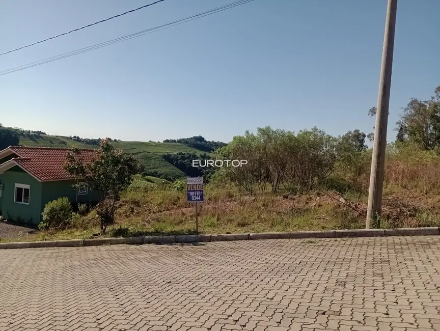 Terreno / Lote à venda, 420m2 em Centro, Monte Belo Do Sul - RS - imagem 2 Foto 2 de Terreno / Lote à venda, 420m2 em Centro, Monte Belo Do Sul - RS