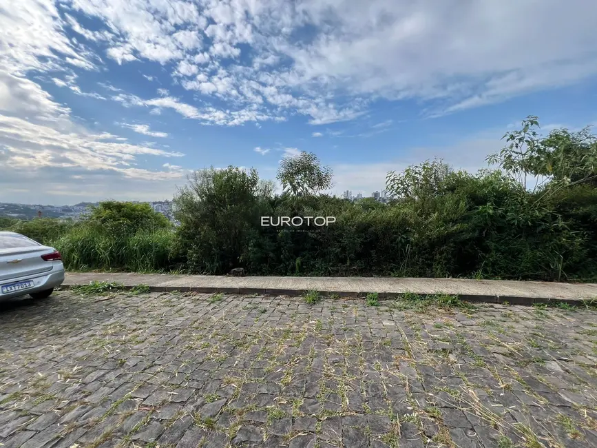 Foto 1 de Terreno / Lote à venda, 360m2 em Universitário, Bento Goncalves - RS