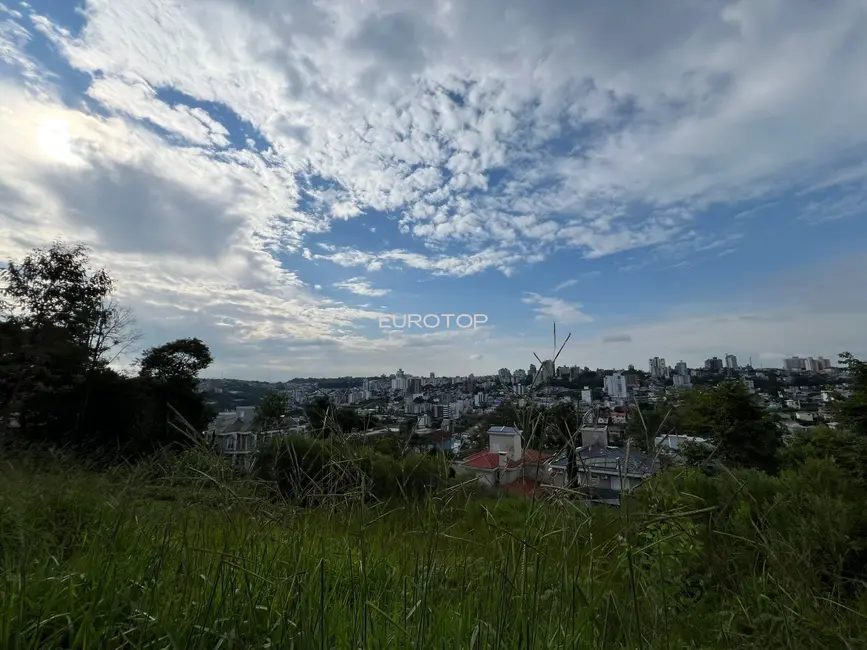 Foto 2 de Terreno / Lote à venda, 360m2 em Universitário, Bento Goncalves - RS