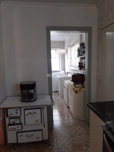 Casa com 3 quartos à venda, 206m2 em Santa Rita, Bento Goncalves - RS - imagem 6 Foto 6 de Casa com 3 quartos à venda, 206m2 em Santa Rita, Bento Goncalves - RS