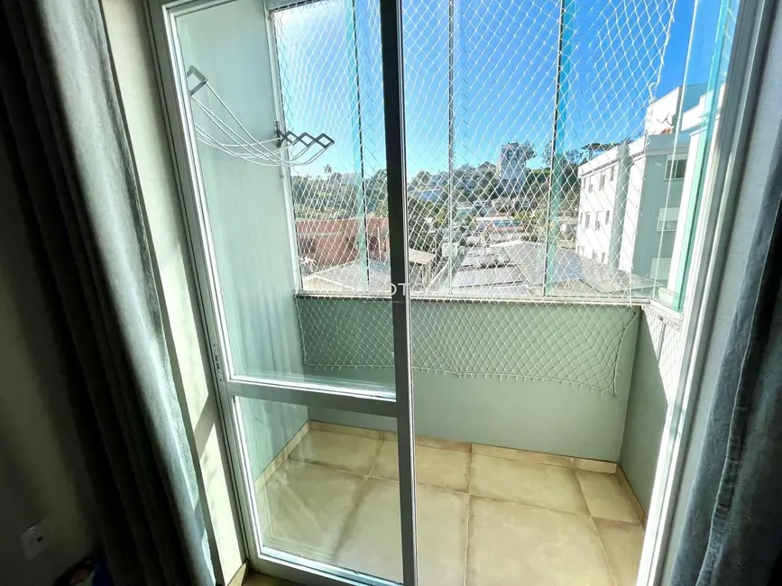 Apartamento com 2 quartos à venda, 48m2 em Garibaldi - RS - imagem 3 Foto 3 de Apartamento com 2 quartos à venda, 48m2 em Garibaldi - RS