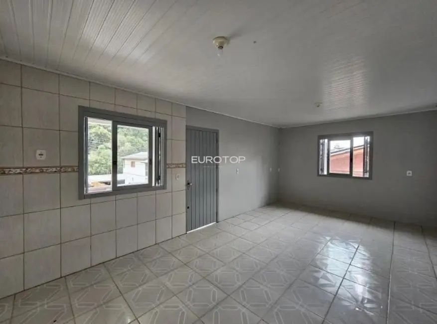 Foto 4 de Casa com 4 quartos à venda, 126m2 em Fátima, Bento Goncalves - RS
