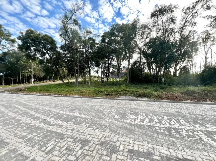 Foto 1 de Terreno / Lote à venda, 585m2 em Santa Marta, Bento Goncalves - RS